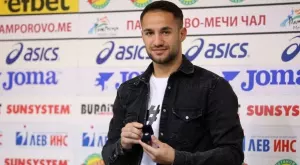 Наредиха Борислав Цонев до бивша звезда на Челси сред най-добрите в Китай