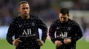 {{ otherArticle[0].article.title }}