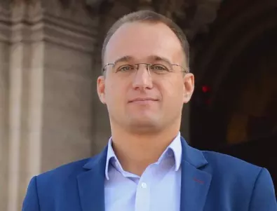 Симеон Славчев: ЦИК вкарва България в Конституционна криза