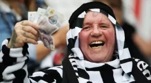 Шокиращ трансфер на Острова: Нюкасъл взе голмайстор на конкурент във Висшата лига