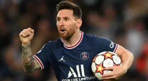 {{ otherArticle[0].article.title }}