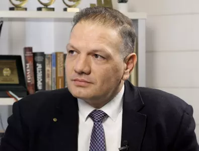 Петър Славов: Може заповедта за зеления сертификат да падне в съда, но това с какво помага при провала с пандемията?