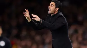 Блести за Марсилия, но Салиба ще се върне в Арсенал