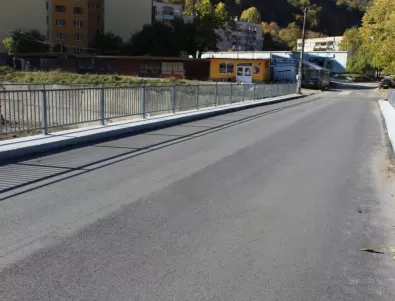 Община Тетевен завърши ремонта на моста в местен квартал