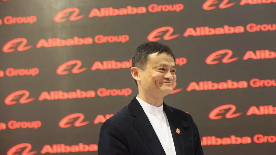 Alibaba поевтиня с рекордните 344 млрд. долара само за година