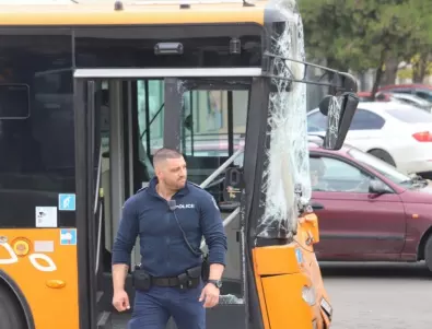 Автобус катастрофира в Пловдив, шофьорът е бил пиян