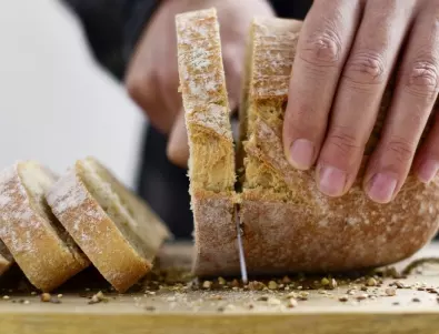 Хлябът ще поскъпне още до Нова година