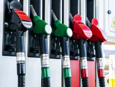 Депутат от ПП: Кампанията с цените на бензина бе дезинформационна и всеобхватна