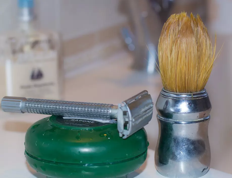 Седем неща, които могат да се почистват с обикновена пяна за бръснене