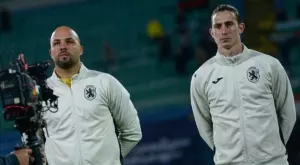 {{ otherArticle[0].article.title }}