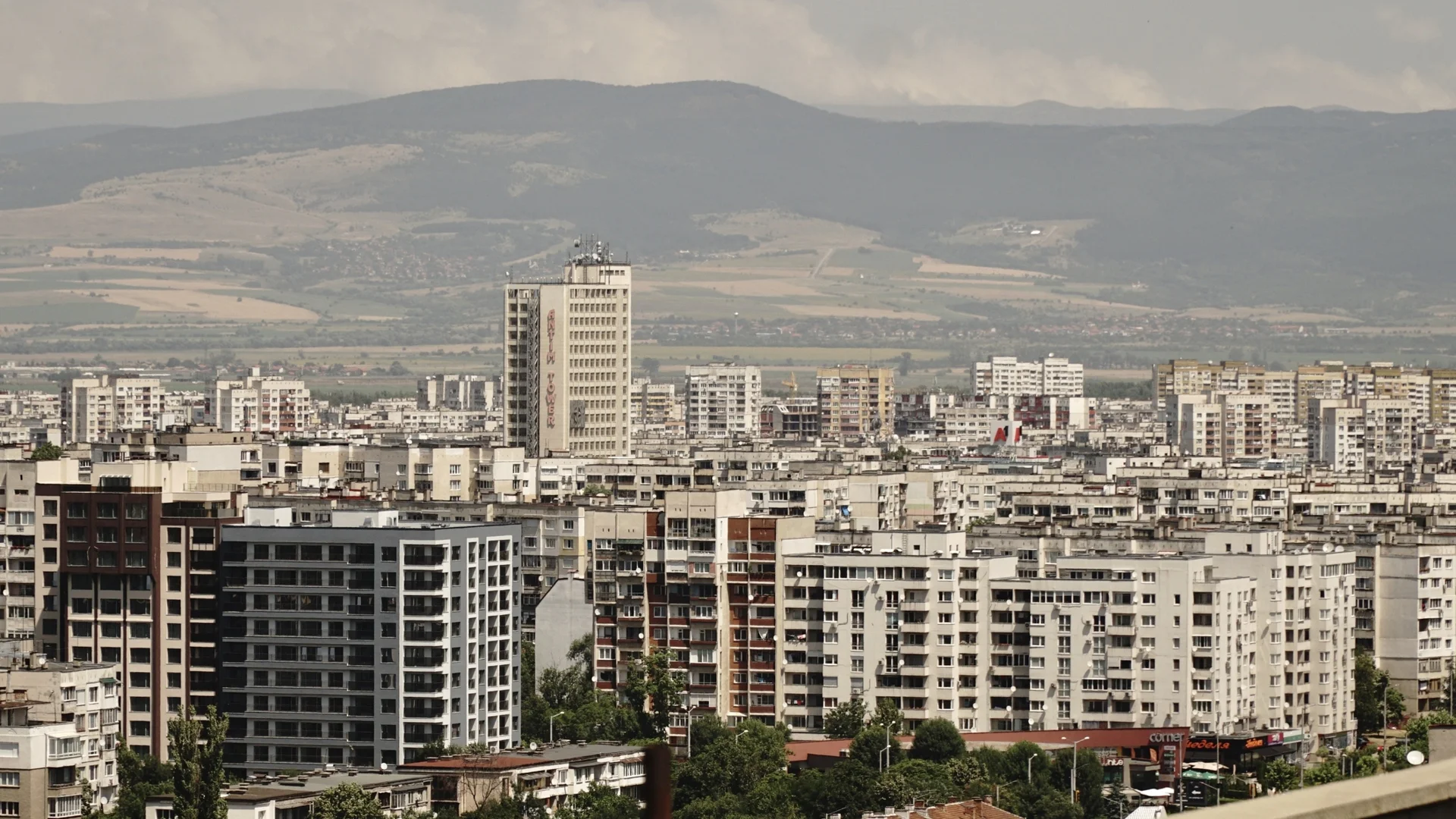 Цените на жилищата в ЕС намаляват, в България растат 