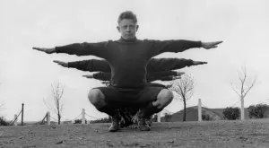 Черната история на Великобритания и 8-годишния Анди Мъри: Скрит под бюро при трагичен разстрел на деца