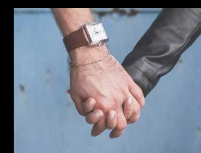 Начинът на държане за ръце с любимия показва каква е вашата връзка