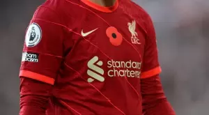 Между банката и криптото: Ливърпул е на прага на историческа сделка във футбола