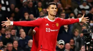 {{ otherArticle[0].article.title }}