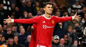 {{ otherArticle[0].article.title }}