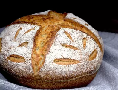 Лесен и мек домашен хляб с хрупкава коричка