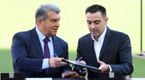 {{ otherArticle[0].article.title }}