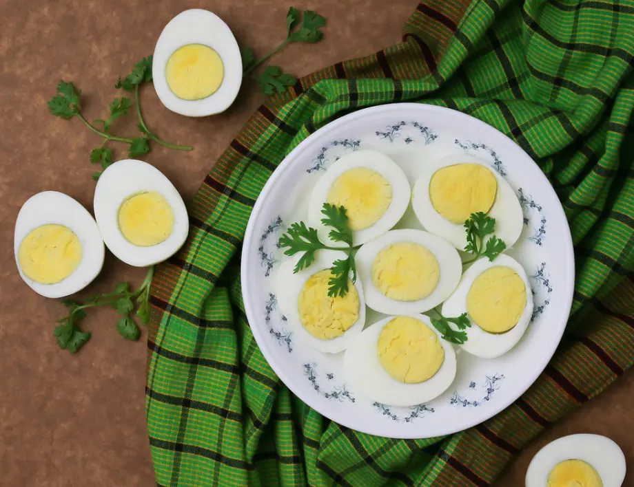 По колко яйца на ден може да хапвате, без да си причините здравословни проблеми