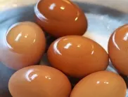 Колко време се варят яйцата за боядисване?