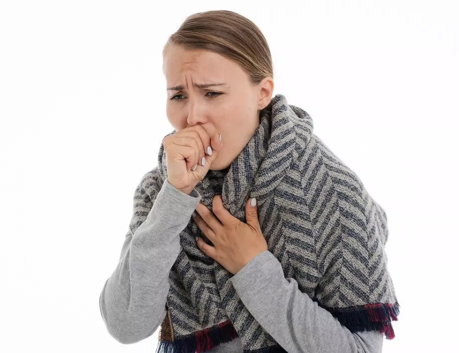8 природни лека при упорита кашлица