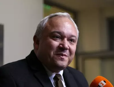 Демерджиев: Има съмнения, че дипломата на Гешев е издадена от некомпетентен орган