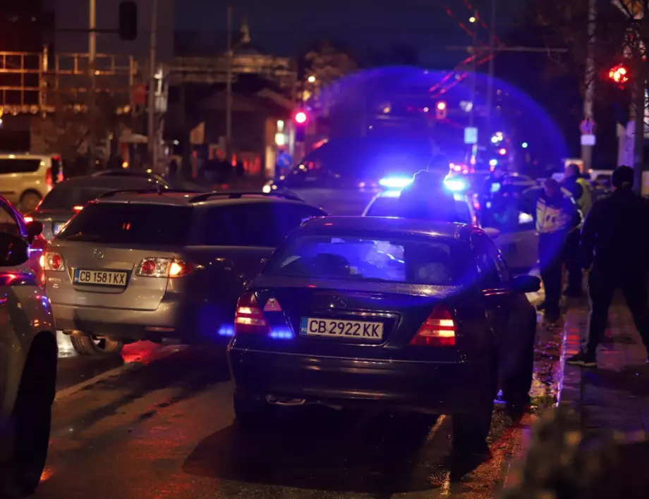 Един загинал и четирима ранени в тежка катастрофа край Пловдив