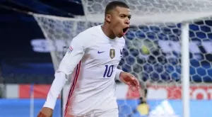 {{ otherArticle[0].article.title }}