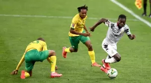 {{ otherArticle[0].article.title }}