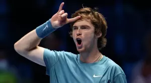 Финали на ATP: Андрей Рубльов удари Стефанос Циципас с 6:4, 6:4 за 1:32 ч. (ВИДЕО)