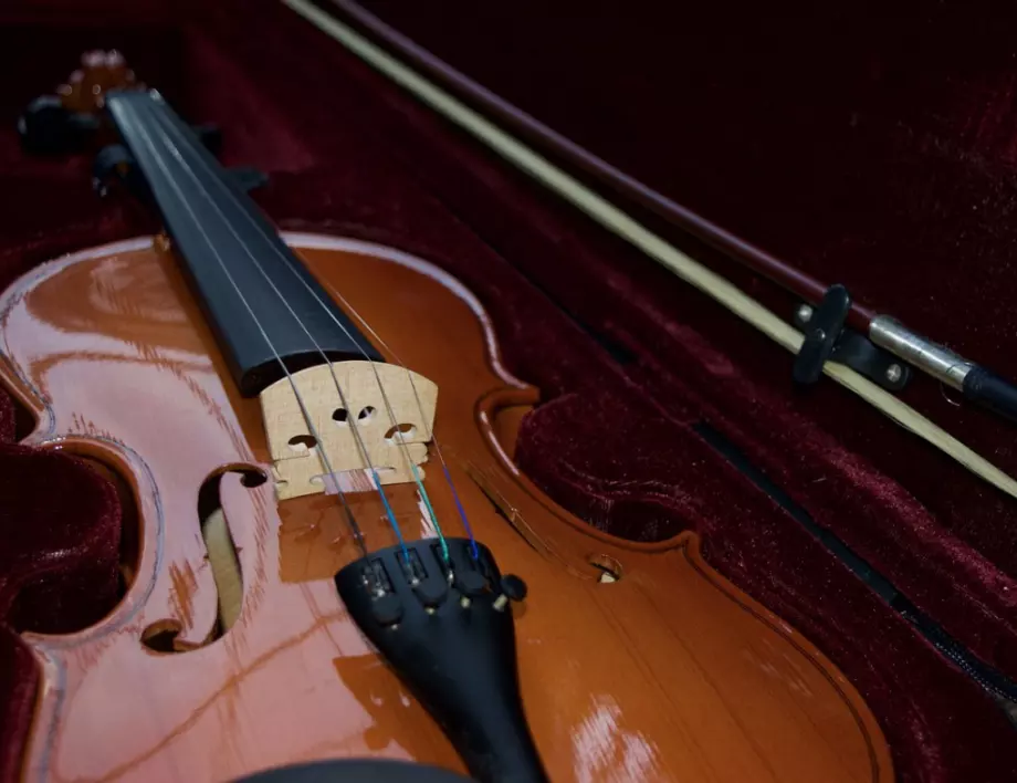 НИКОГА не почиствайте тези 10 предмета с вода