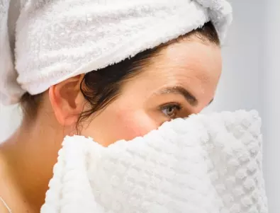 7 причини да не спите с мокра коса