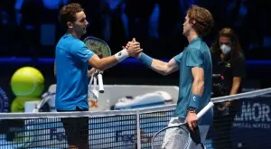 След сензационен обрат: Станаха ясни и двата 1/2-финала на Финалите на ATP