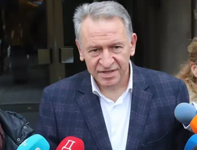 Стойчо Кацаров: Има опасност от санкции заради ниската ваксинация у нас