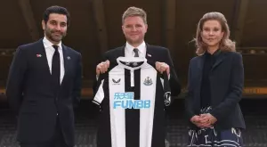 Нюкасъл атакува новата 2022-а година с четирима нови