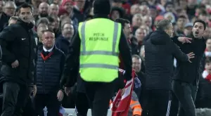 {{ otherArticle[0].article.title }}