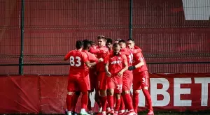 Школата на Царско село също преустановява дейност