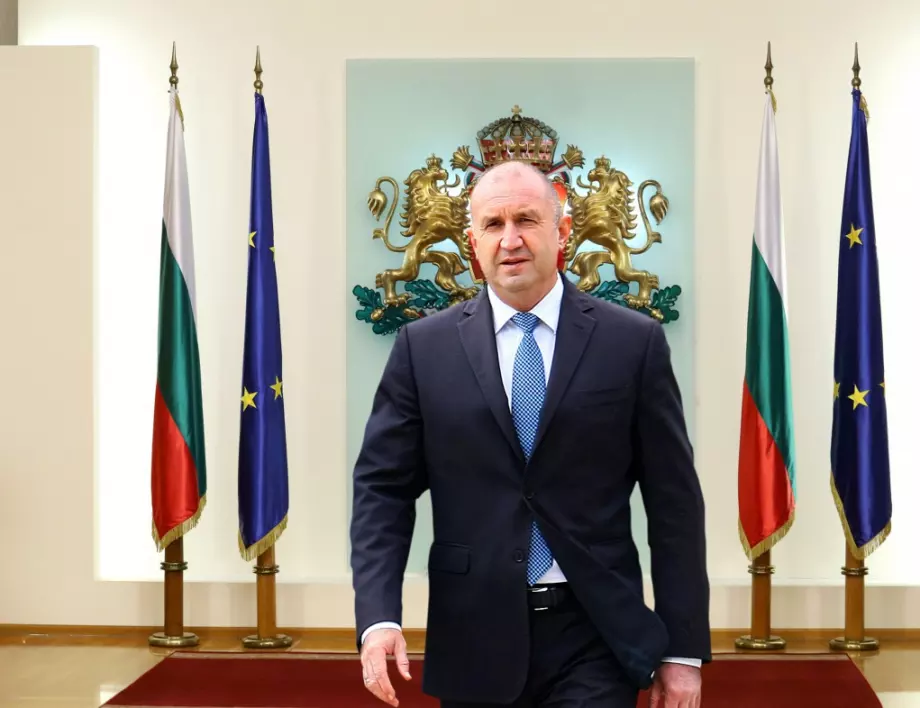 Президентът Румен Радев поздрави българите за Коледа