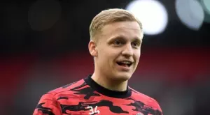 {{ otherArticle[0].article.title }}