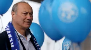 {{ otherArticle[0].article.title }}