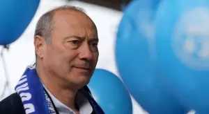 {{ otherArticle[0].article.title }}