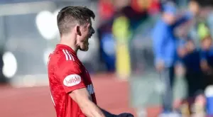 {{ otherArticle[0].article.title }}