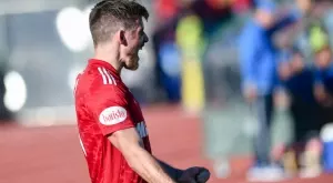 {{ otherArticle[0].article.title }}