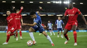 {{ otherArticle[0].article.title }}