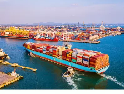 България забранява достъпа до пристанищата си за руски кораби