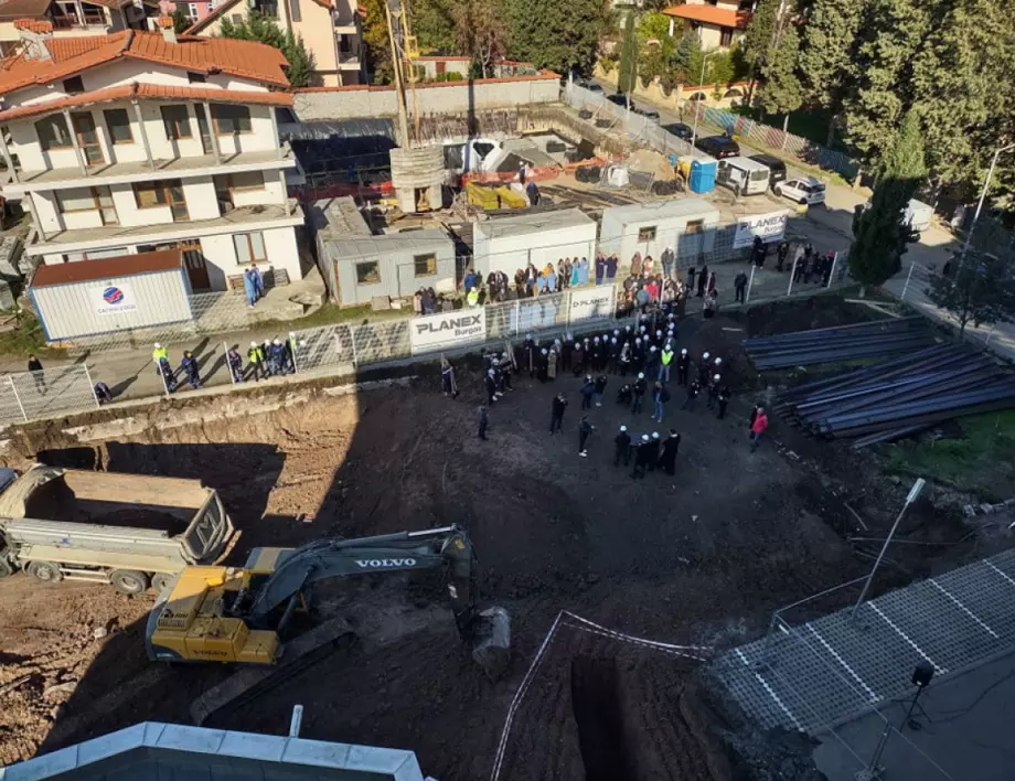 Стартира изграждането на Национална онкологична болница "Дева Мария" в Бургас