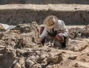 Мумия на 1000 години откриха в Перу (ВИДЕО)