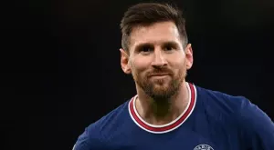 Лео Меси и Антонела удивиха с облеклото си в Аржентина (СНИМКА)