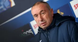 {{ otherArticle[0].article.title }}