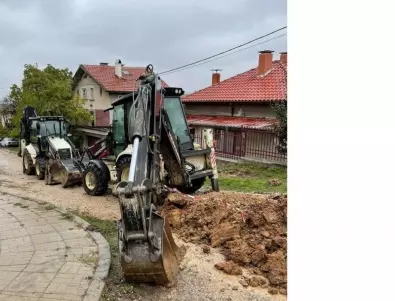 Сменят водопроводи и асфалтират улици в село Храбърско